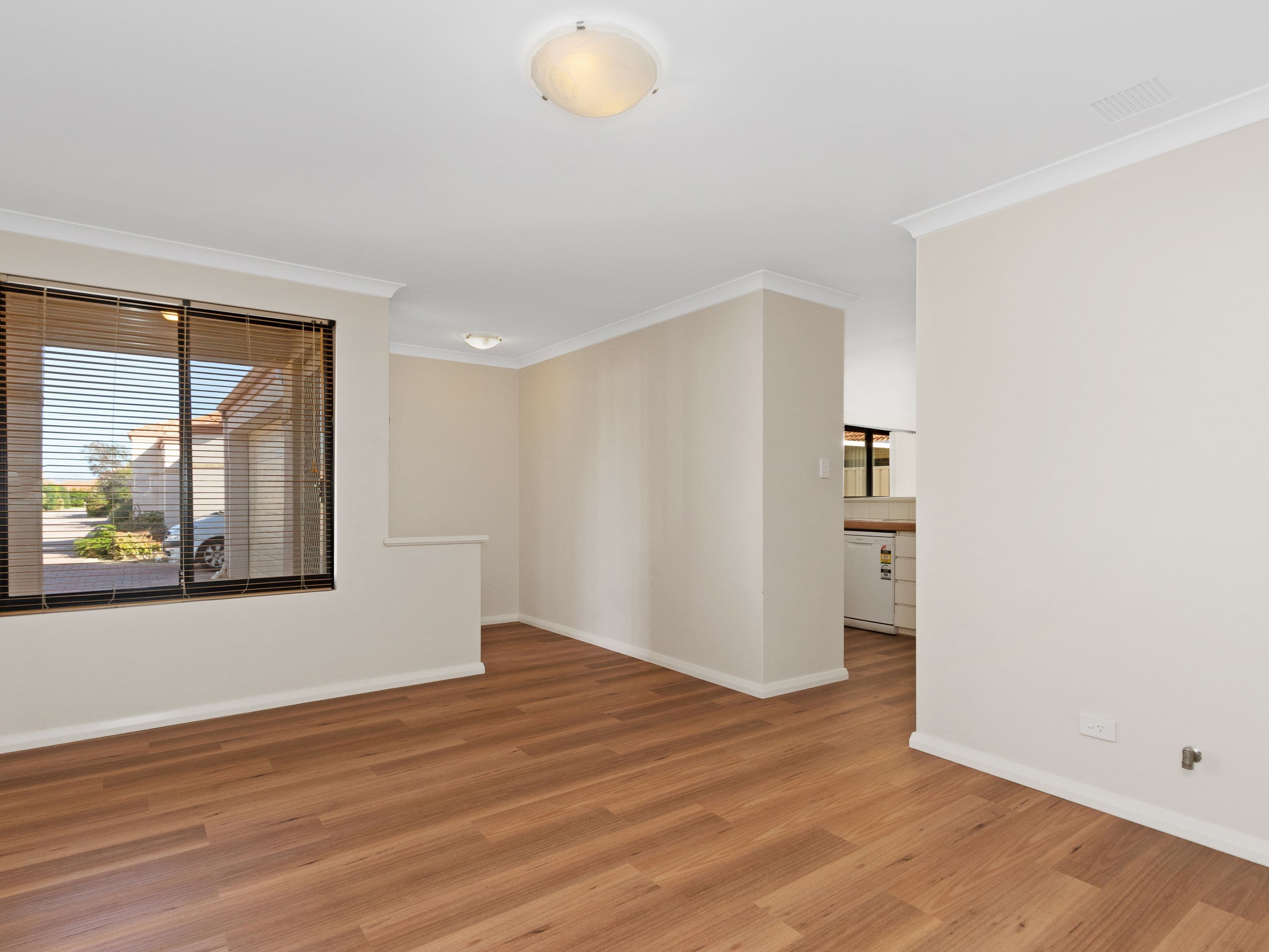 26 Bickley Road, Cannington WA 6107, Cannington - Thumbnail 2