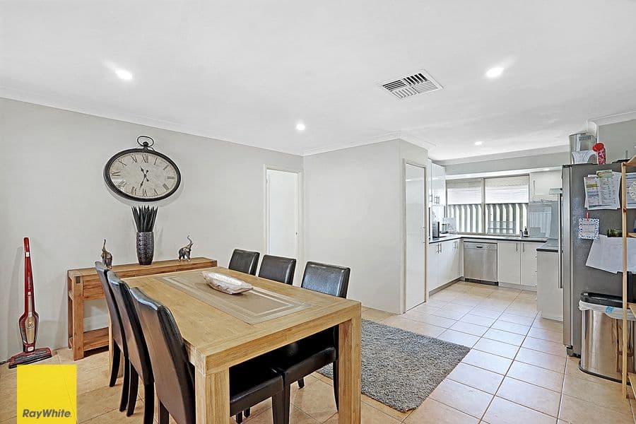68 Greenfields Circle, Hocking WA 6065, Hocking - Thumbnail 3
