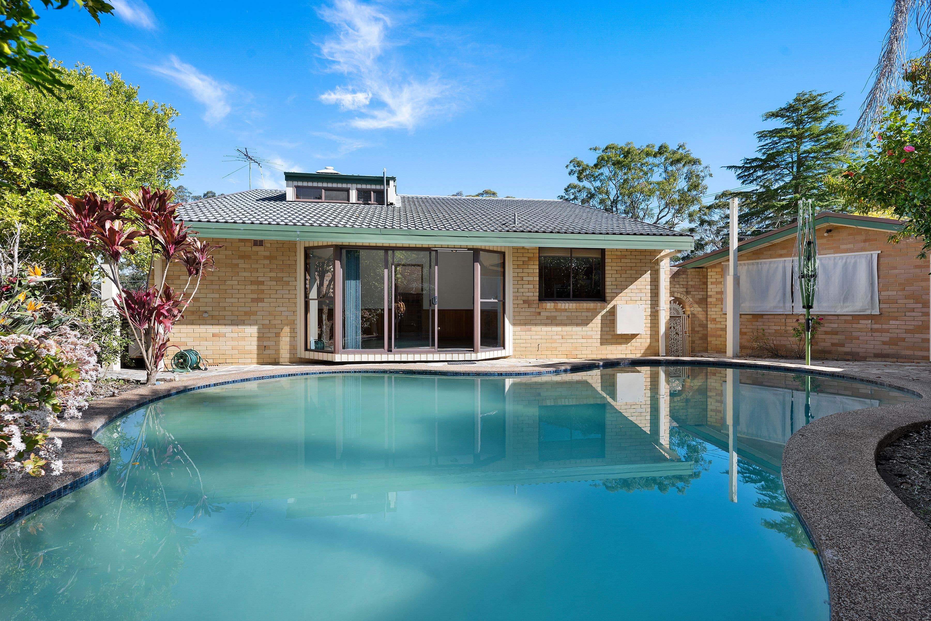 68 Duneba Drive, Westleigh NSW 2120, Westleigh - Thumbnail 2