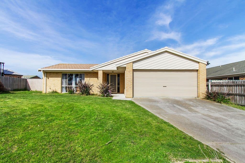 42 Tulloch Way, Traralgon VIC 3844, Traralgon - Image 1
