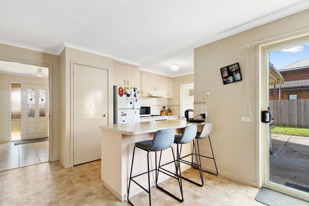 42 Tulloch Way, Traralgon VIC 3844, Traralgon - Thumbnail 2