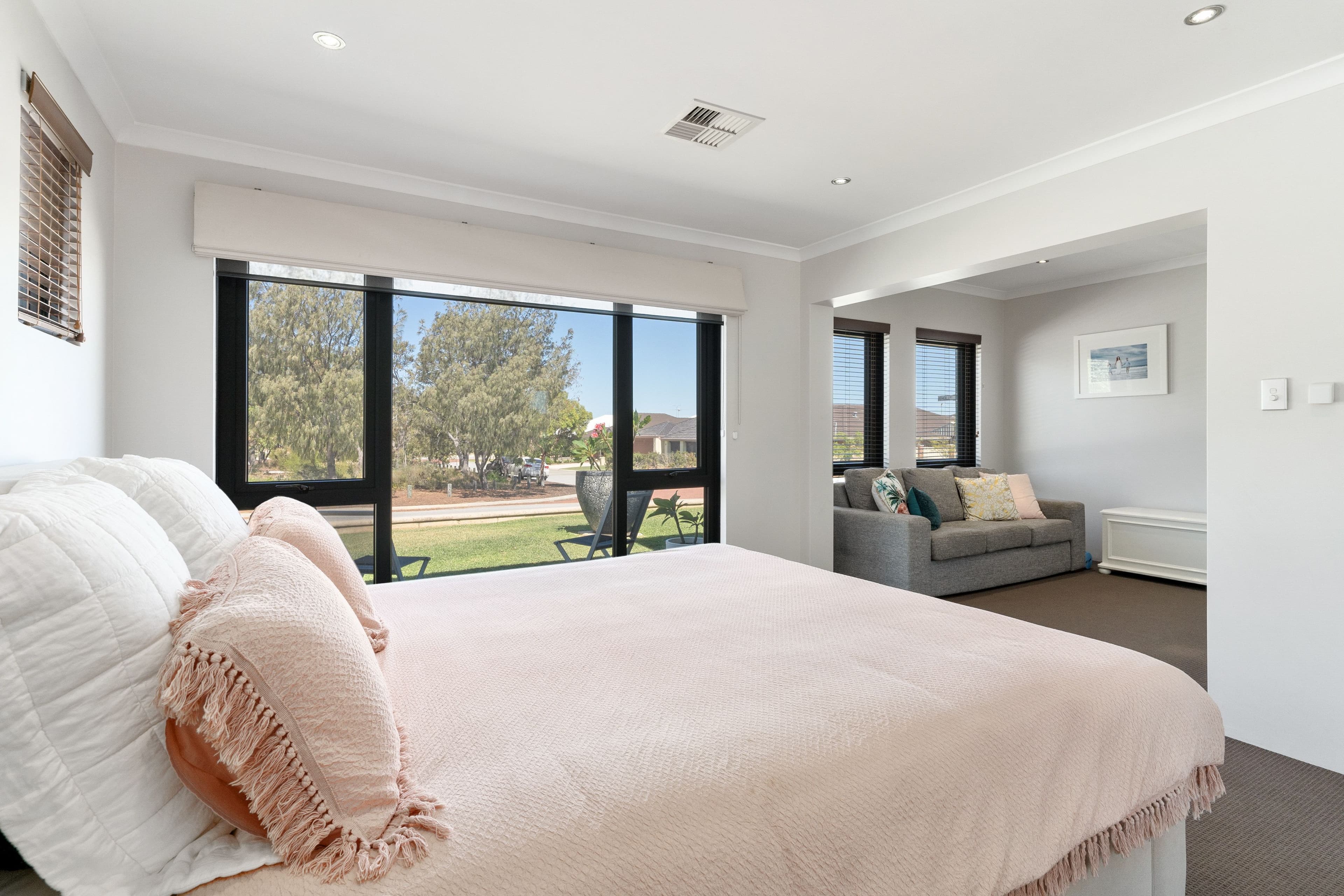 79 Regency Avenue, Madeley WA 6065, Madeley - Thumbnail 4