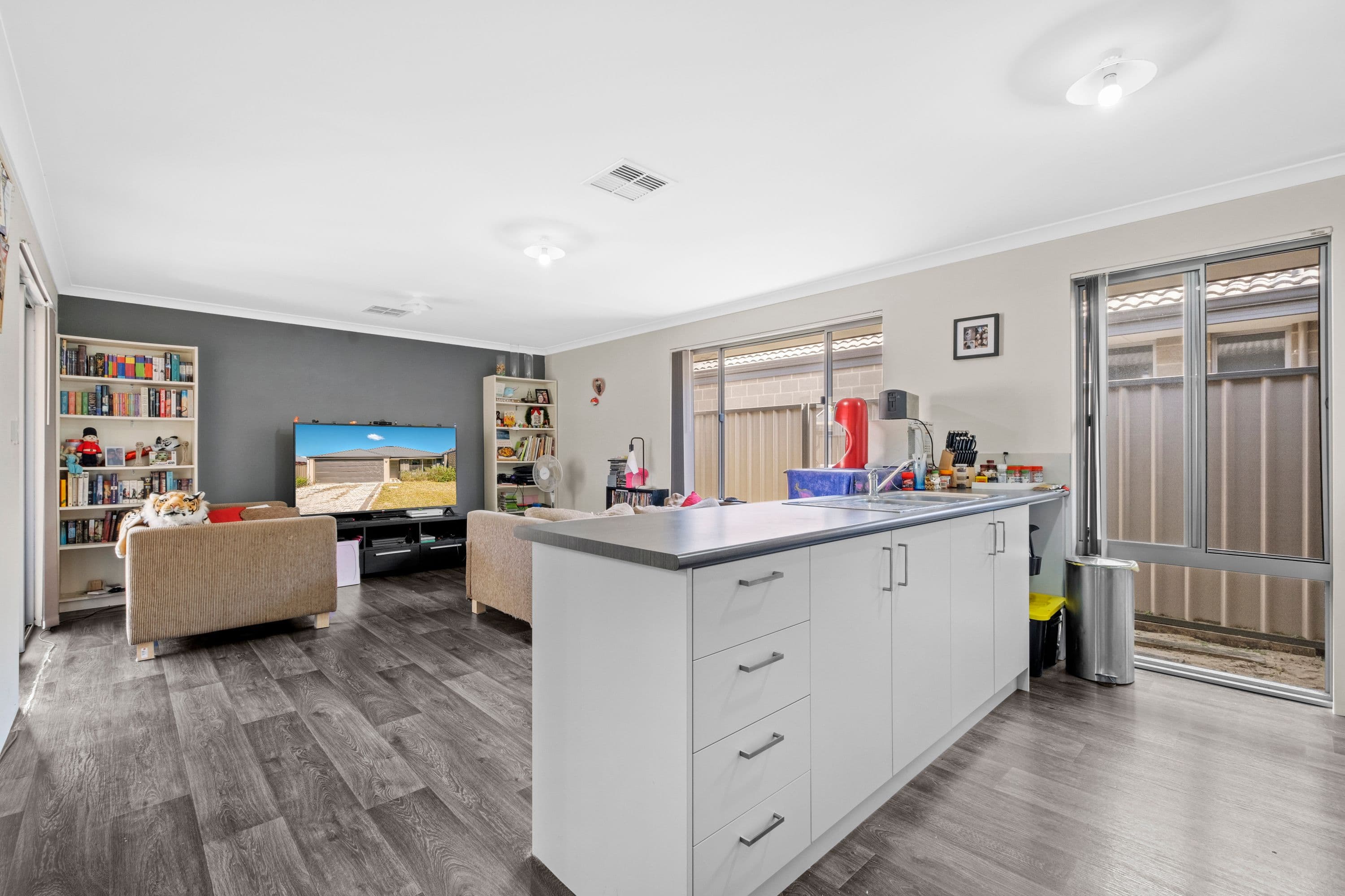 45 Brookland Street, Beckenham WA 6107, Beckenham - Thumbnail 3
