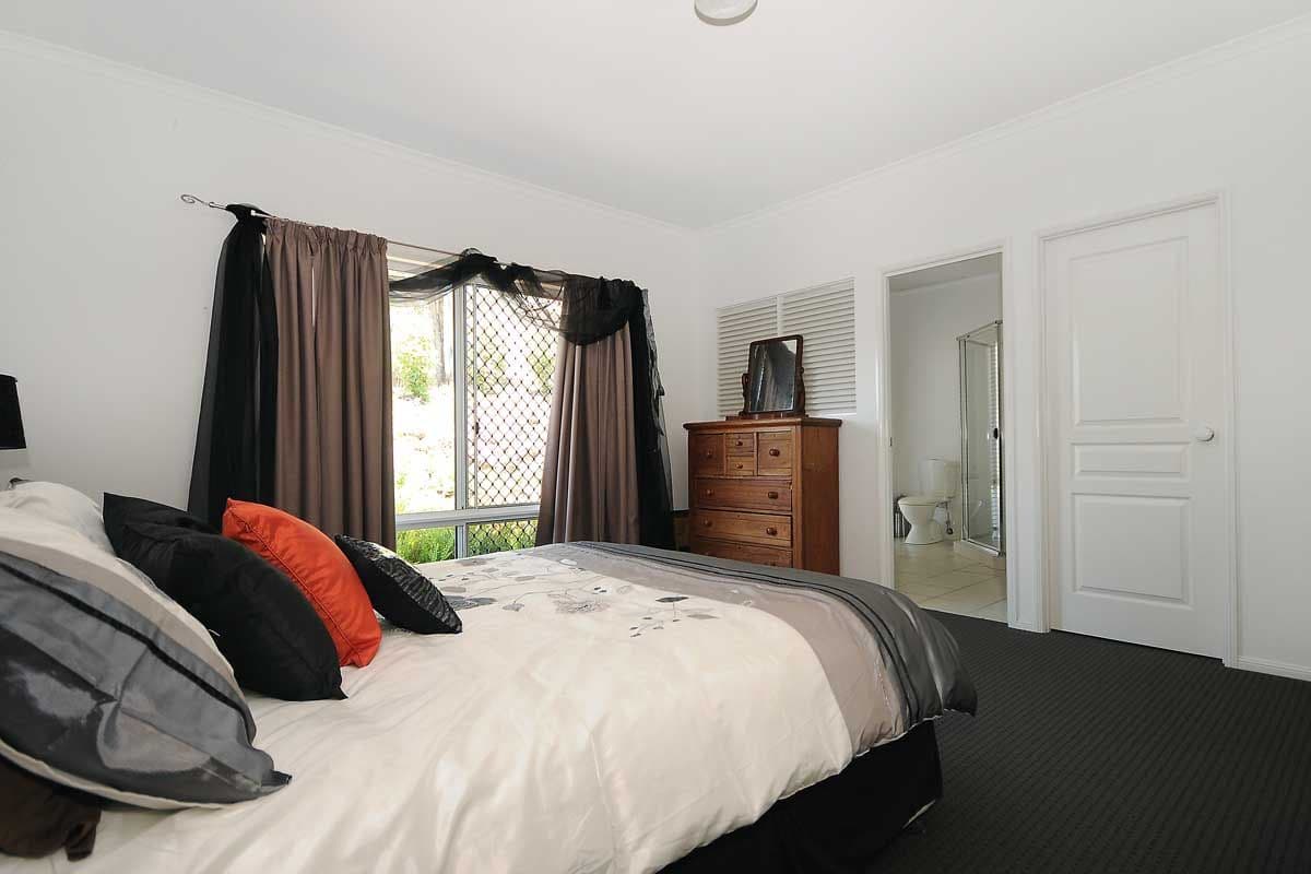 1 Hickey Court, COTSWOLD HILLS QLD 4350, Cotswold Hills - Thumbnail 7