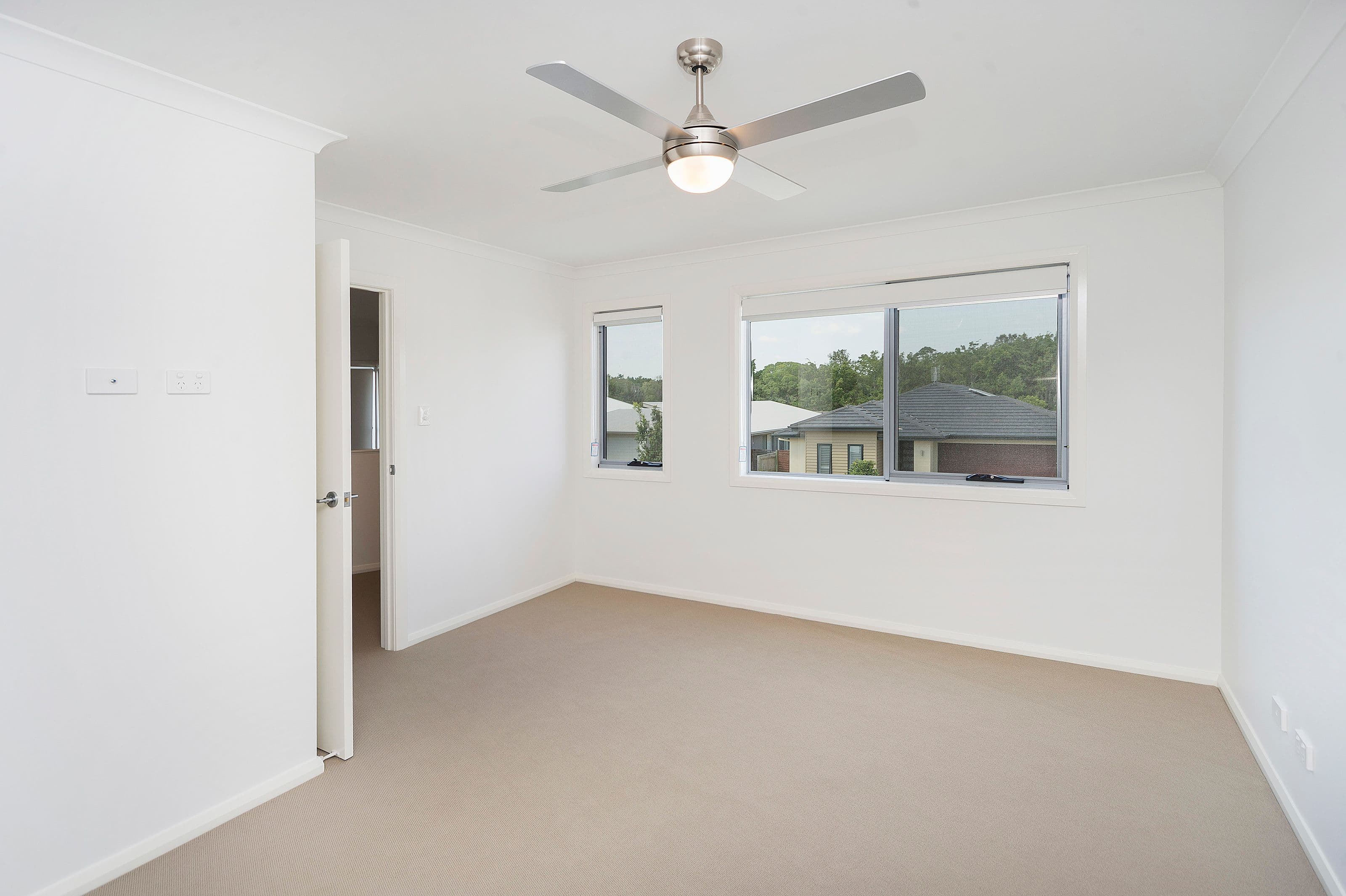 35 Azure Way, Hope Island QLD 4212, Hope Island - Thumbnail 7