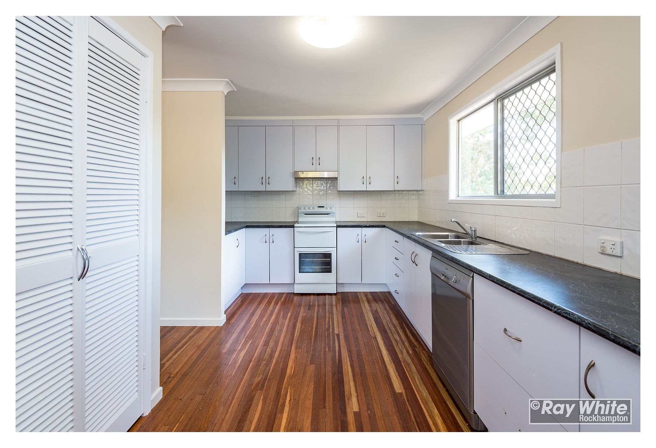 313 Blanchfield Street, Koongal QLD 4701, Koongal - Thumbnail 2