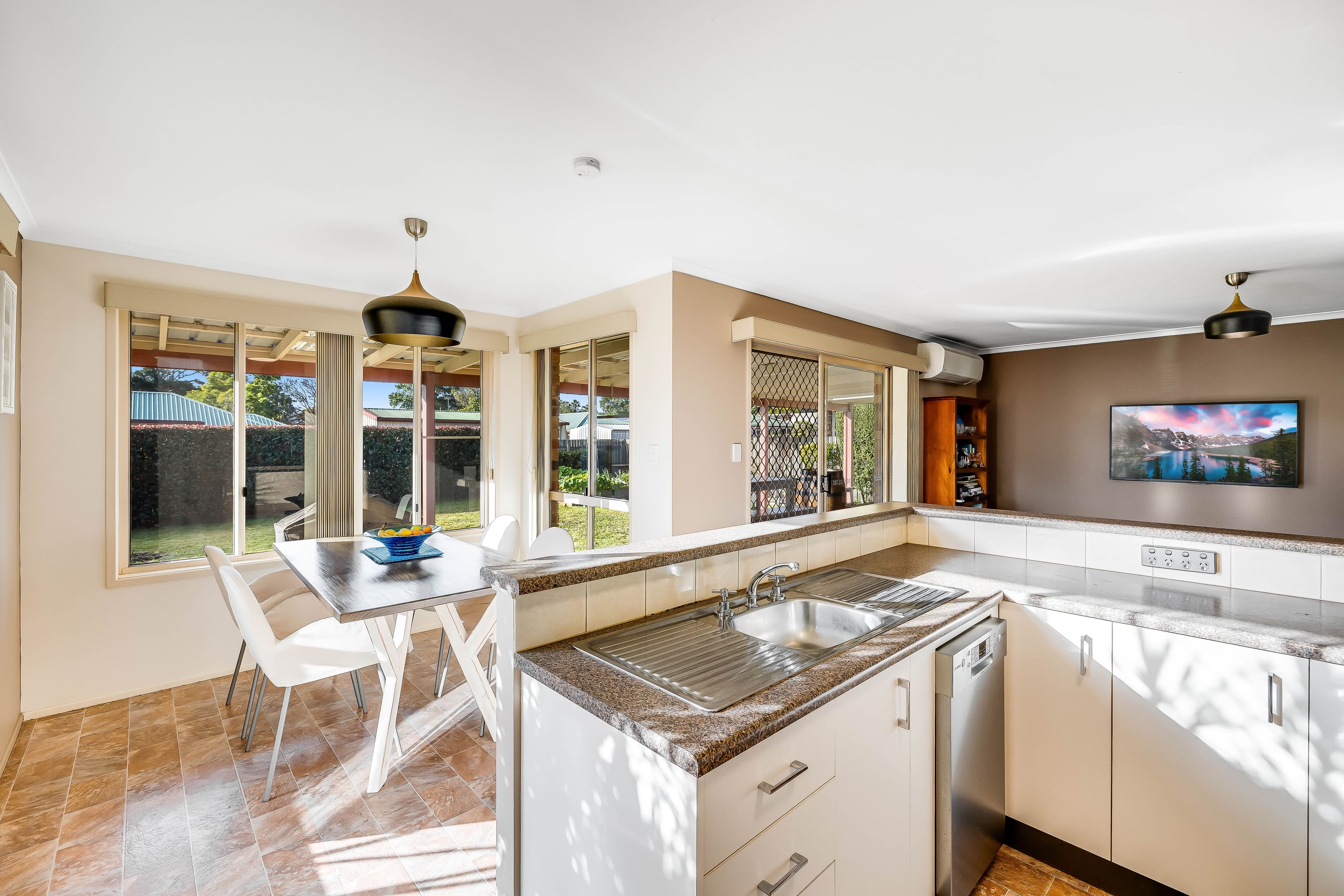 21 Gundry Court, Kearneys Spring QLD 4350, Kearneys Spring - Thumbnail 4