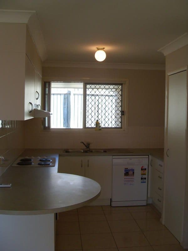 5 Emperor Court, KALLANGUR QLD 4503, Kallangur - Thumbnail 2