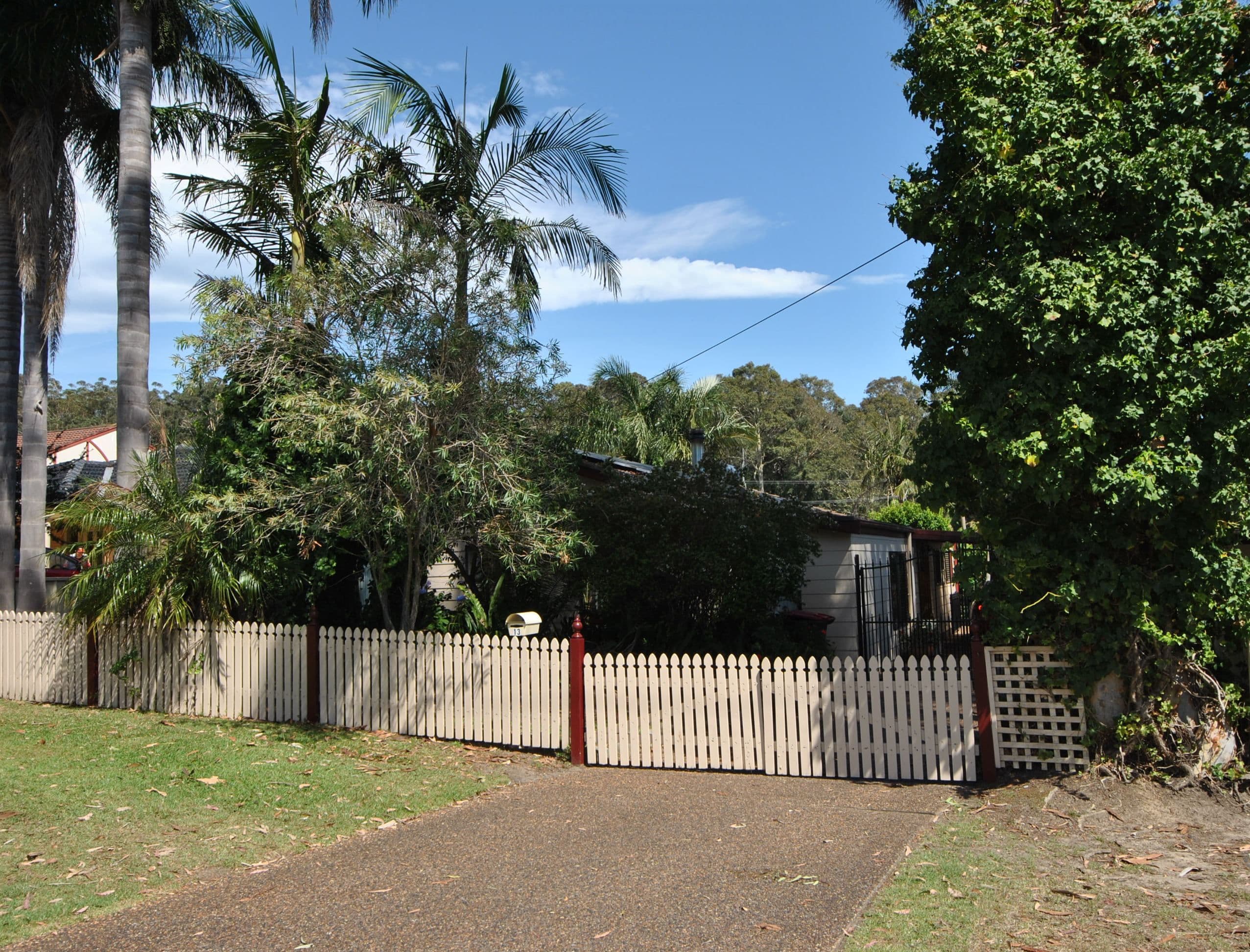 13 Tibbles Avenue, Old Erowal Bay - Thumbnail 2