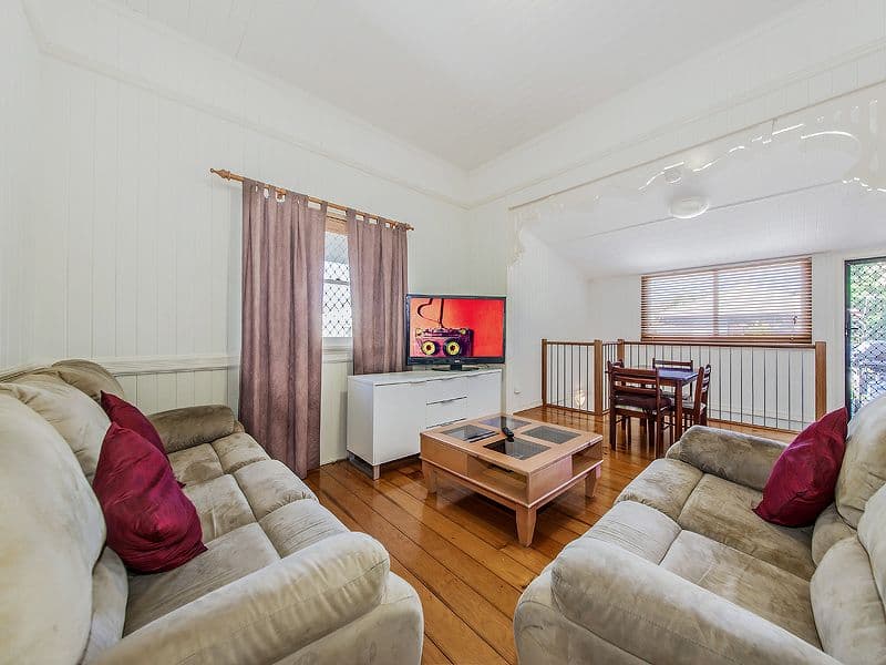 95 Ekibin Road, ANNERLEY QLD 4103, Annerley - Thumbnail 2