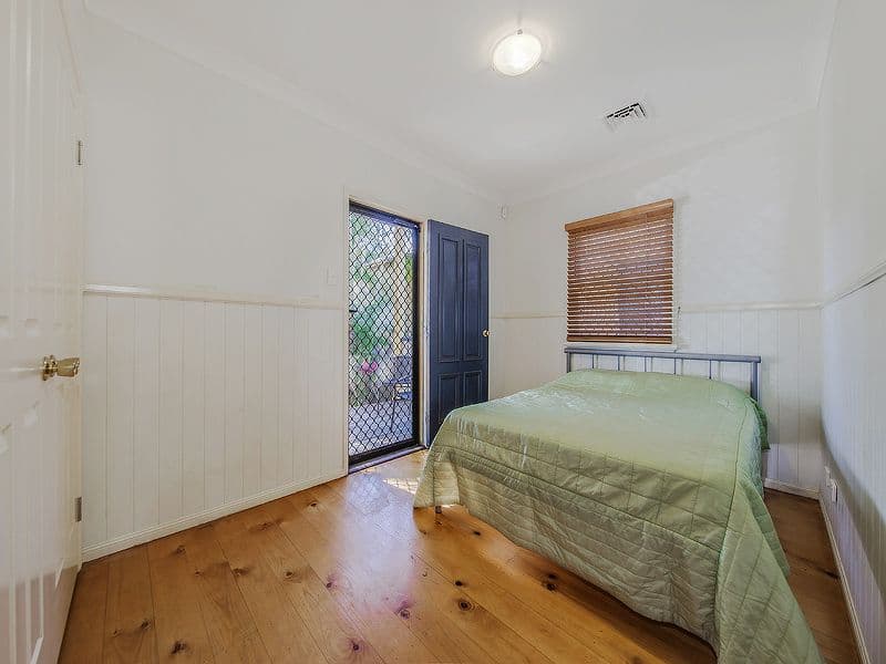 95 Ekibin Road, ANNERLEY QLD 4103, Annerley - Thumbnail 6