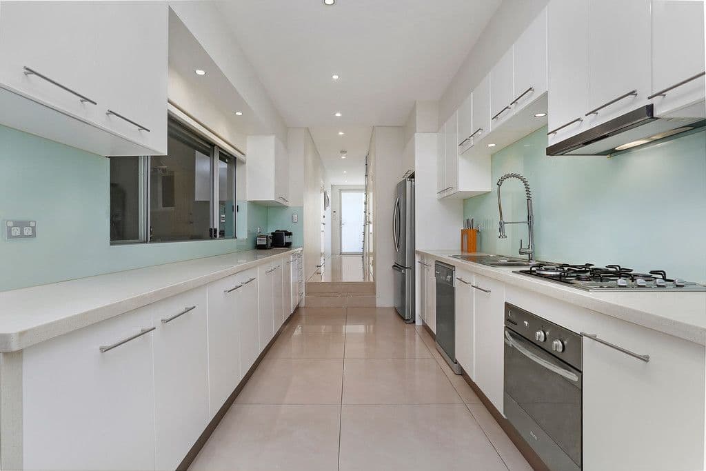 57 Universal Street, Eastlakes - Thumbnail 2