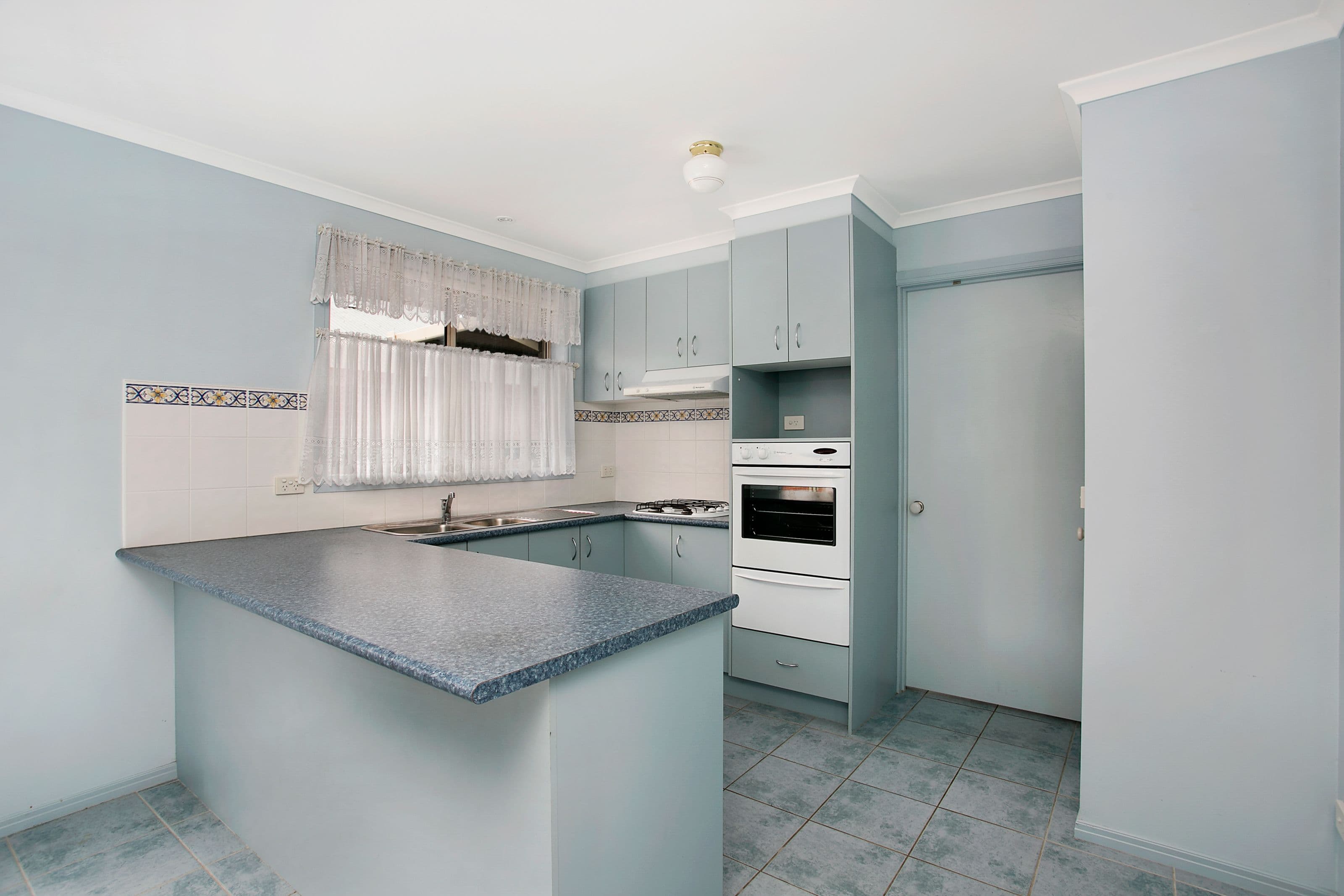 37 First Avenue, Rosebud VIC 3939, Rosebud - Thumbnail 4