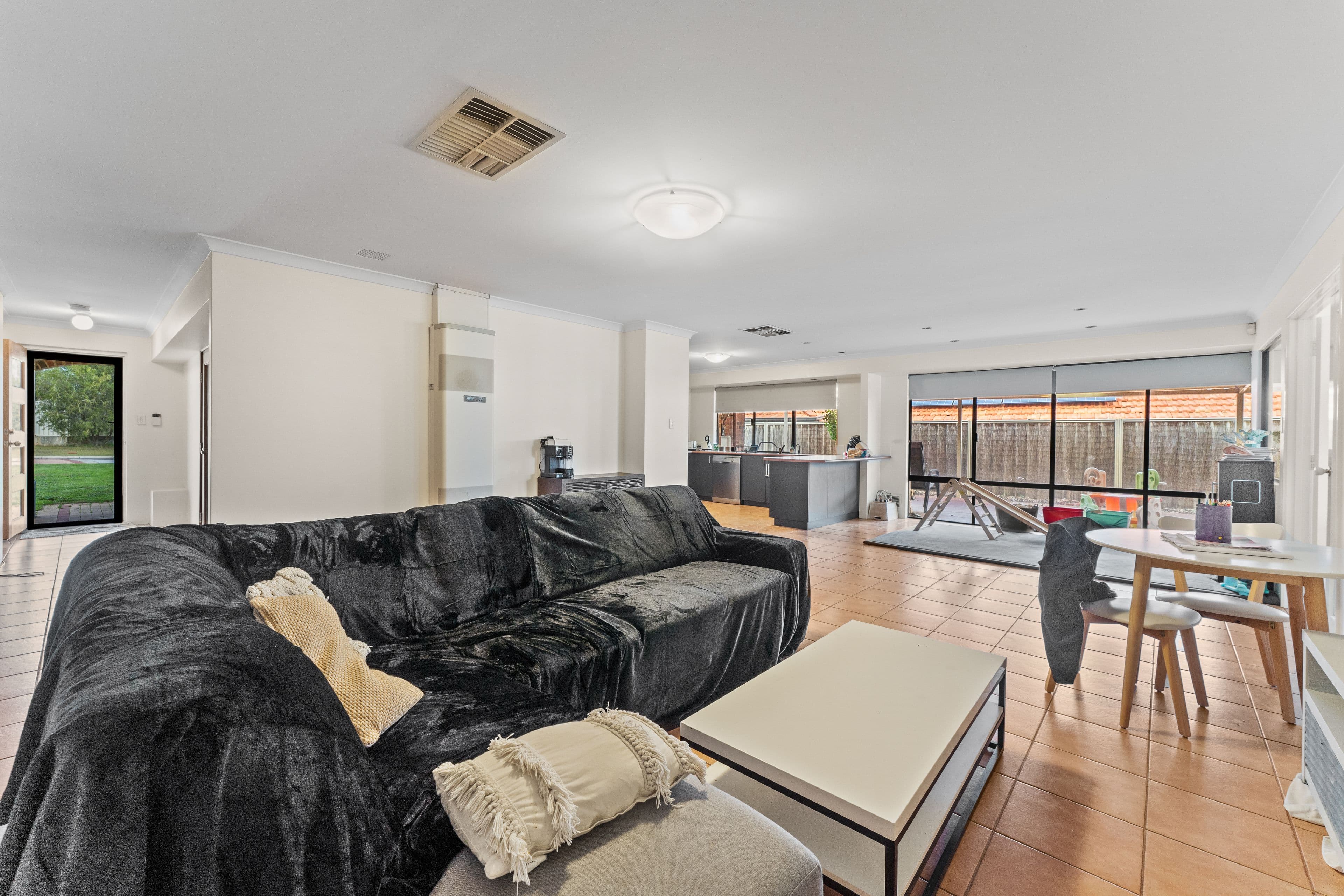 27 Arkle Street, Baldivis WA 6171, Baldivis - Thumbnail 4