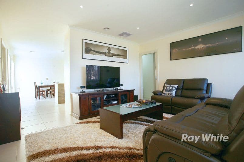 22 Vincent Crescent, NOBLE PARK VIC 3174, Noble Park - Thumbnail 3