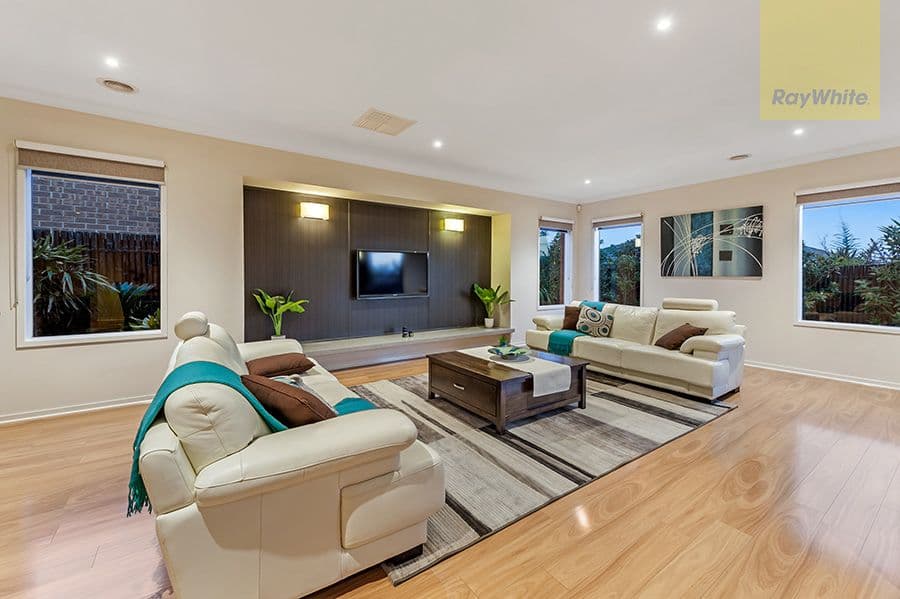 10 Wisteria Avenue, Craigieburn VIC 3064, Craigieburn - Thumbnail 6
