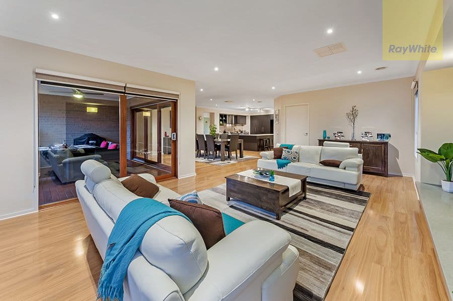 10 Wisteria Avenue, Craigieburn VIC 3064, Craigieburn - Thumbnail 7