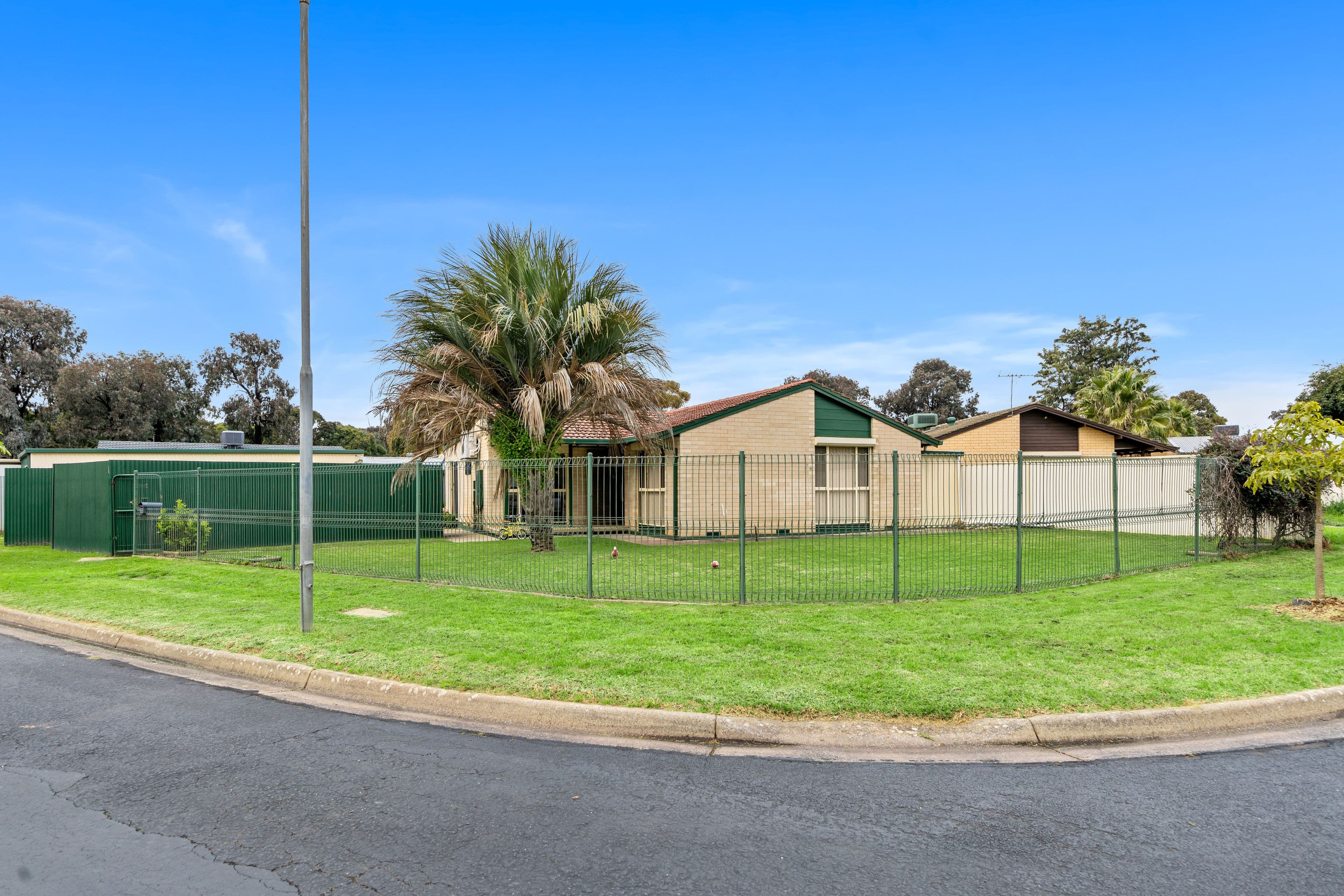 13 Uranbo Street, Salisbury North SA 5108, Salisbury North - Thumbnail 2