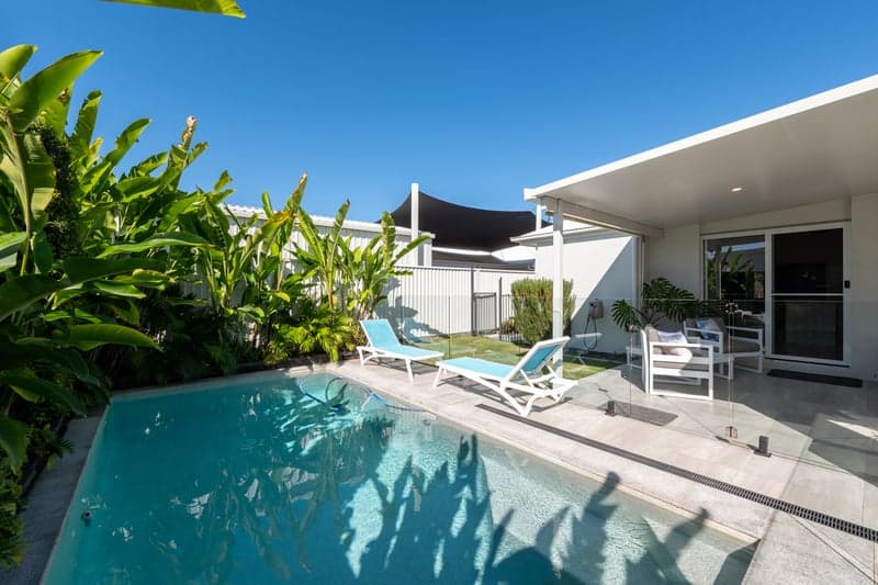 29 Waderbird Crescent, Pelican Waters - Thumbnail 2