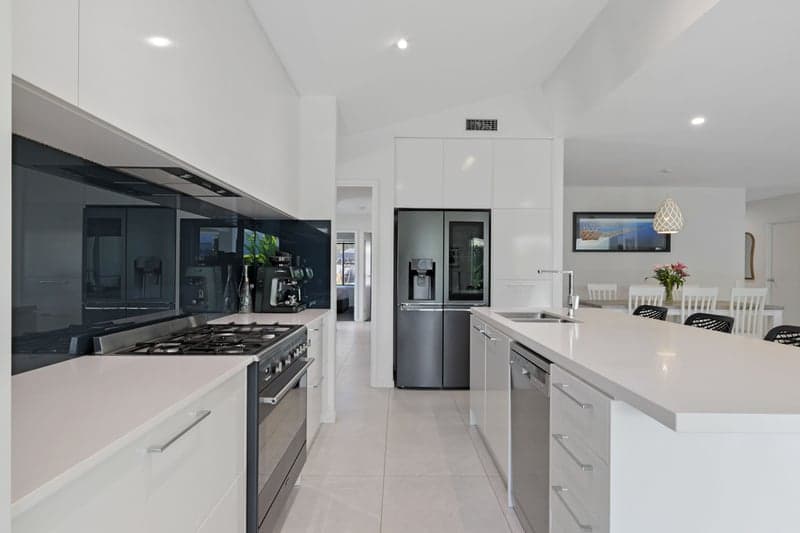 29 Waderbird Crescent, Pelican Waters - Thumbnail 6