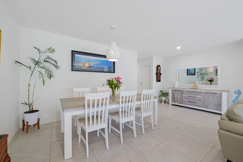 29 Waderbird Crescent, Pelican Waters - Thumbnail 8