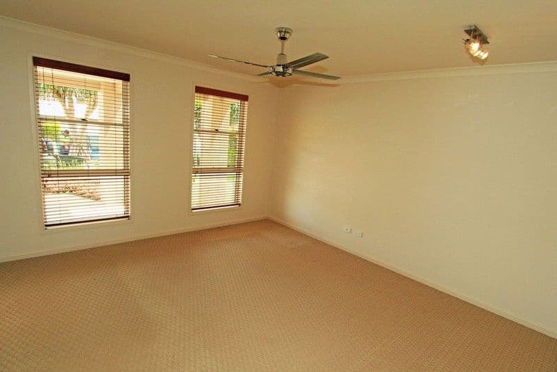 39 Miami Crescent, YEPPOON QLD 4703, Yeppoon - Thumbnail 7