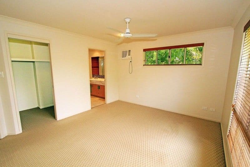 39 Miami Crescent, YEPPOON QLD 4703, Yeppoon - Thumbnail 8