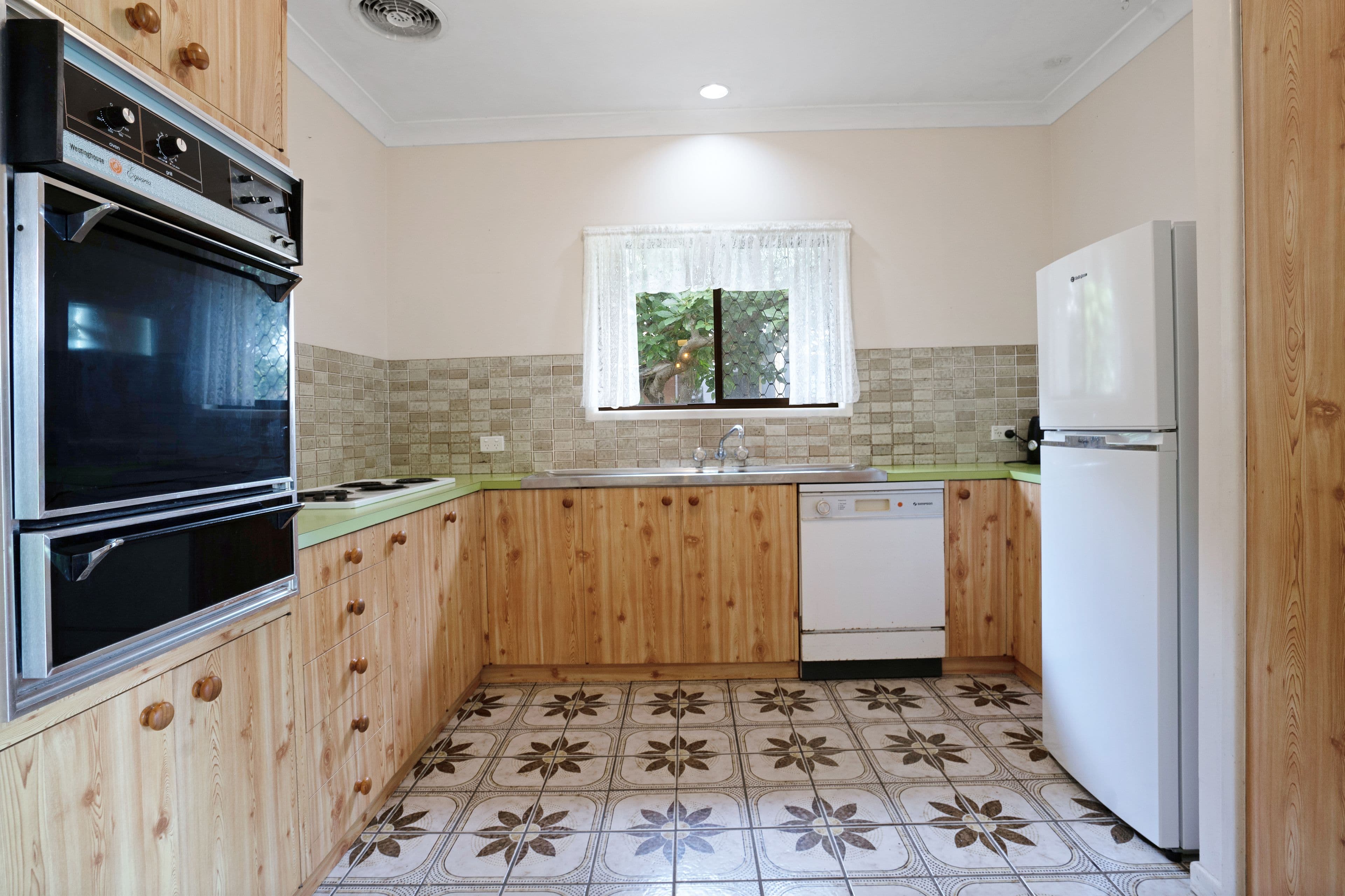 22 Arcadia Avenue, Woorim QLD 4507, Woorim - Thumbnail 8