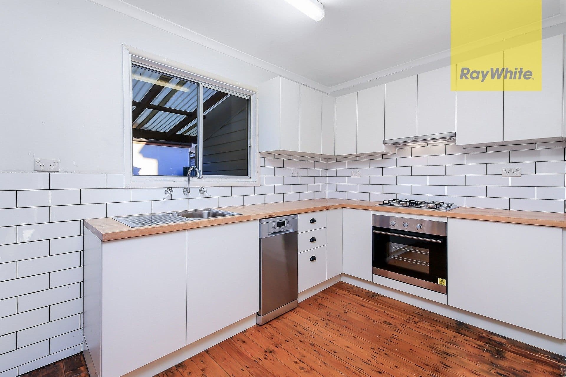 30 Wandsworth Street, Parramatta - Thumbnail 3