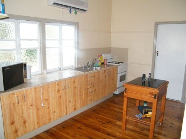 92 Boyd Street, CHINCHILLA QLD 4413, Chinchilla - Thumbnail 4