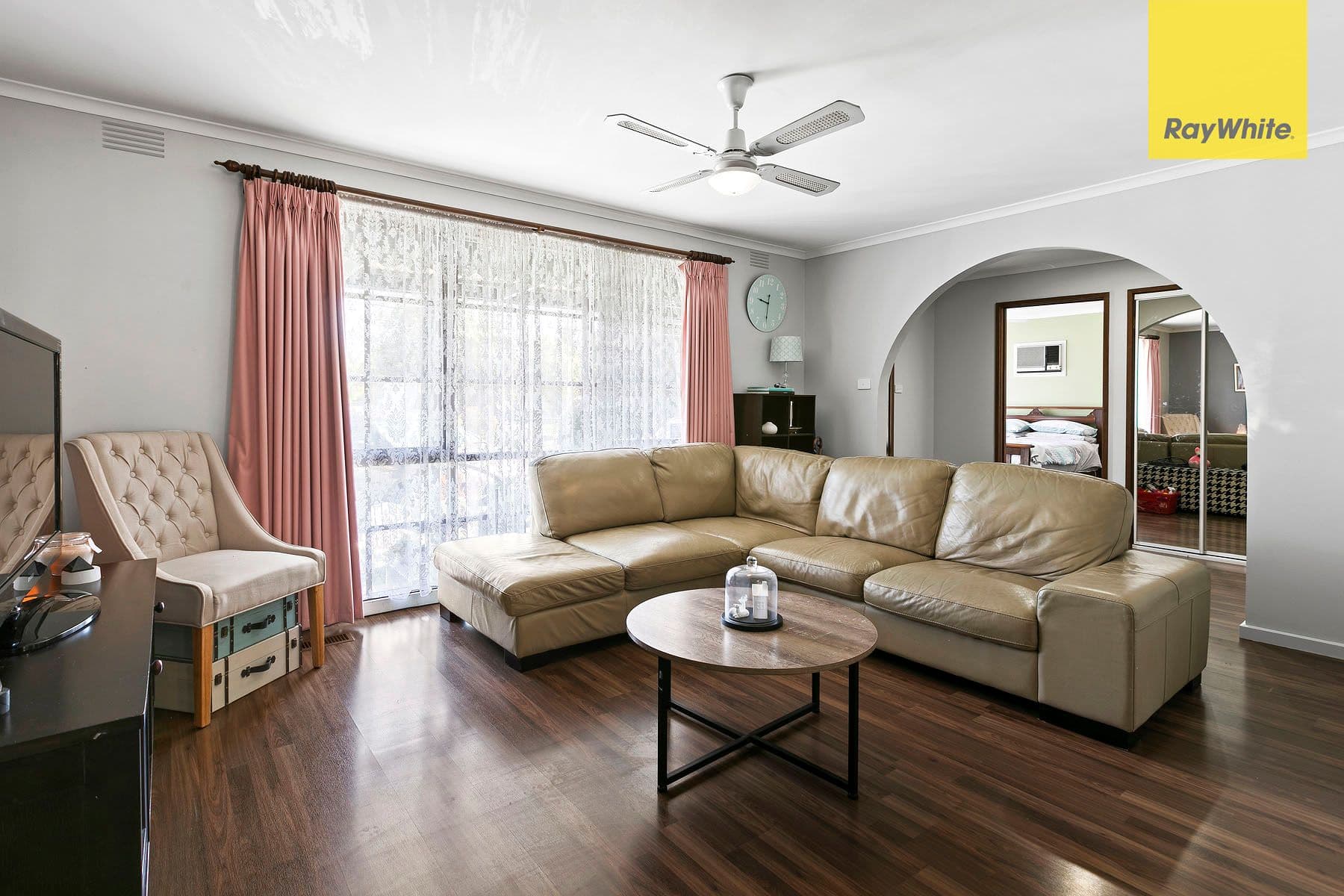 41 Clarke Avenue, St Albans VIC 3021, St Albans - Thumbnail 2