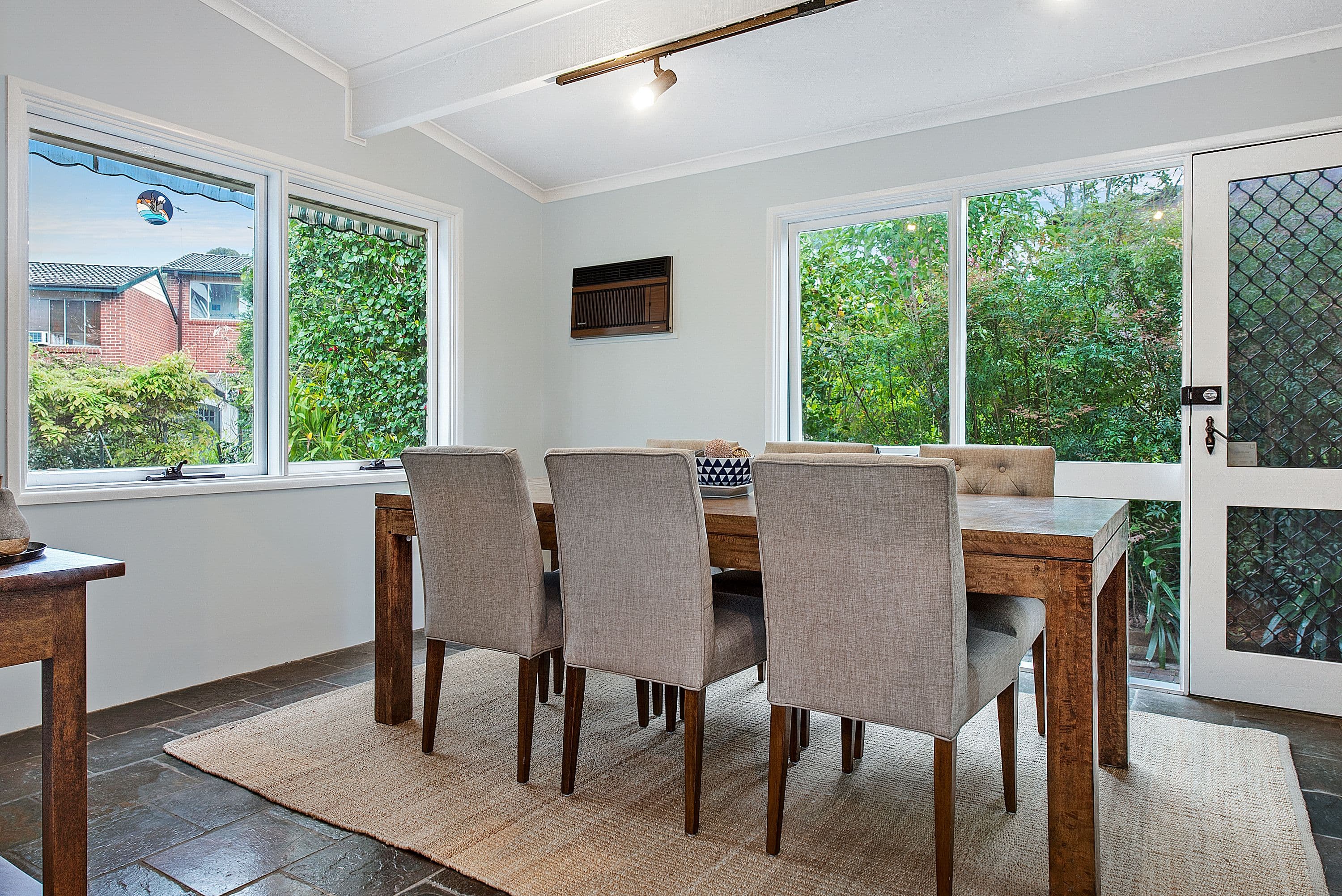 10 Stuart Avenue, Normanhurst - Thumbnail 4