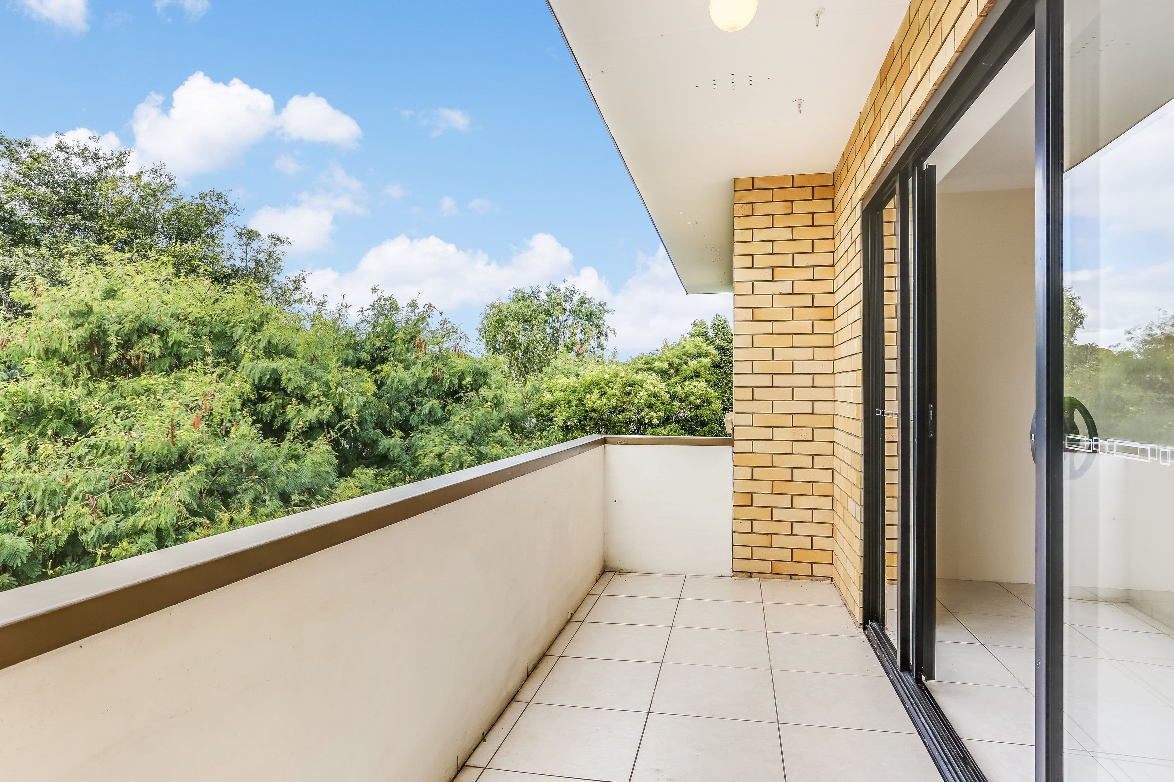 43 Noble Street, Clayfield QLD 4011, Clayfield - Thumbnail 2
