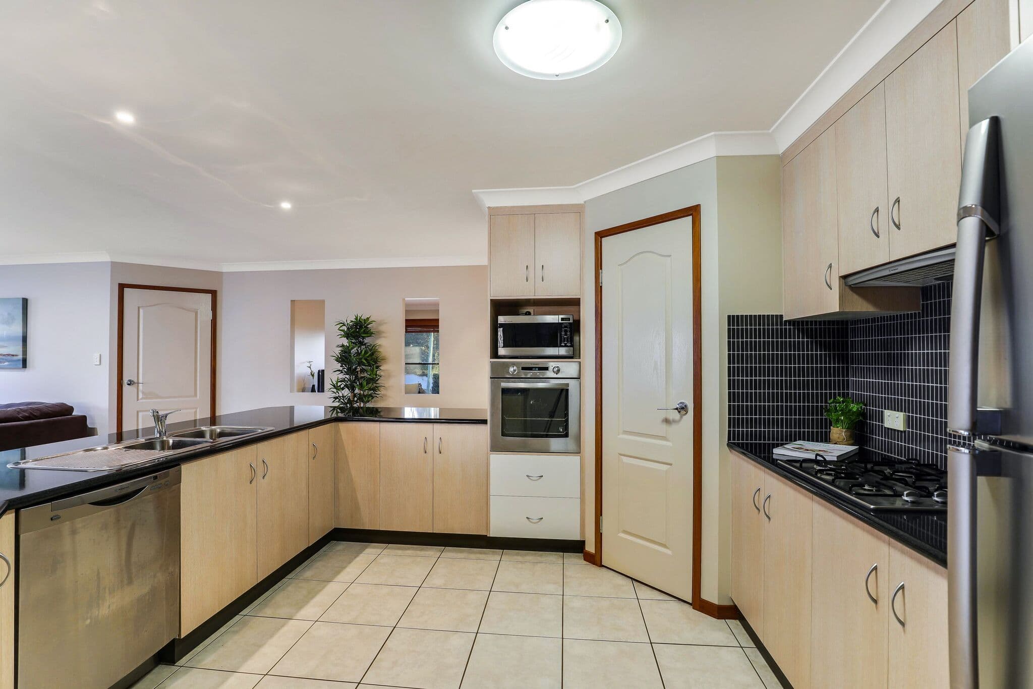 141 Nelson Street, Kearneys Spring QLD 4350, Kearneys Spring - Thumbnail 4