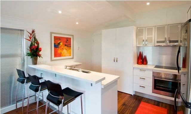 7 Albatross Avenue, MERMAID BEACH QLD 4218, Mermaid Beach - Thumbnail 6