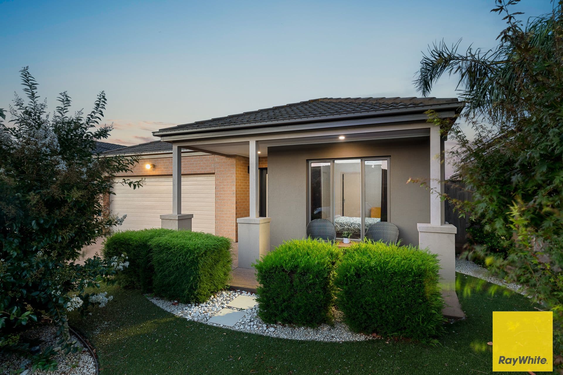 20 Marlin Crescent, Point Cook VIC 3030, Point Cook - Thumbnail 2