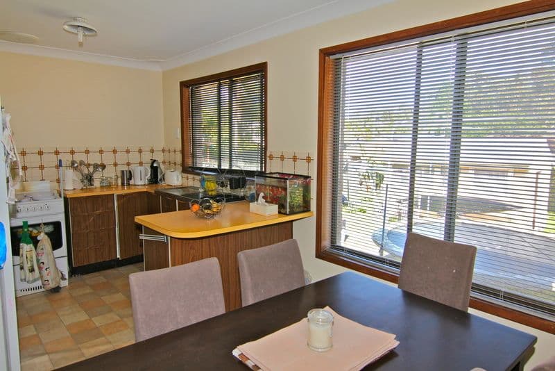62 Patrick Crescent, SARATOGA NSW 2251, Saratoga - Thumbnail 4
