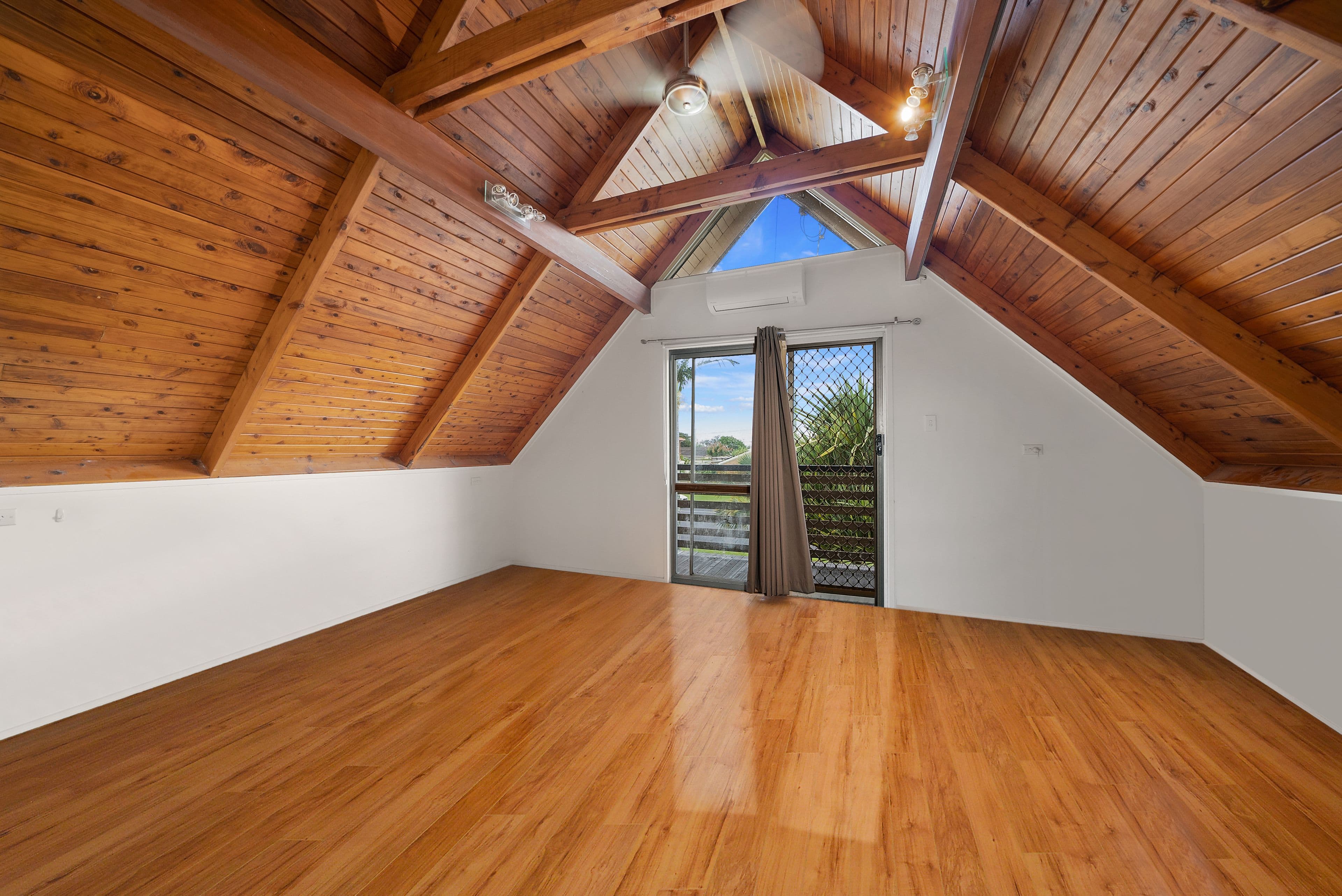 55 Sunnyside Road, Newport QLD 4020, Newport - Thumbnail 4