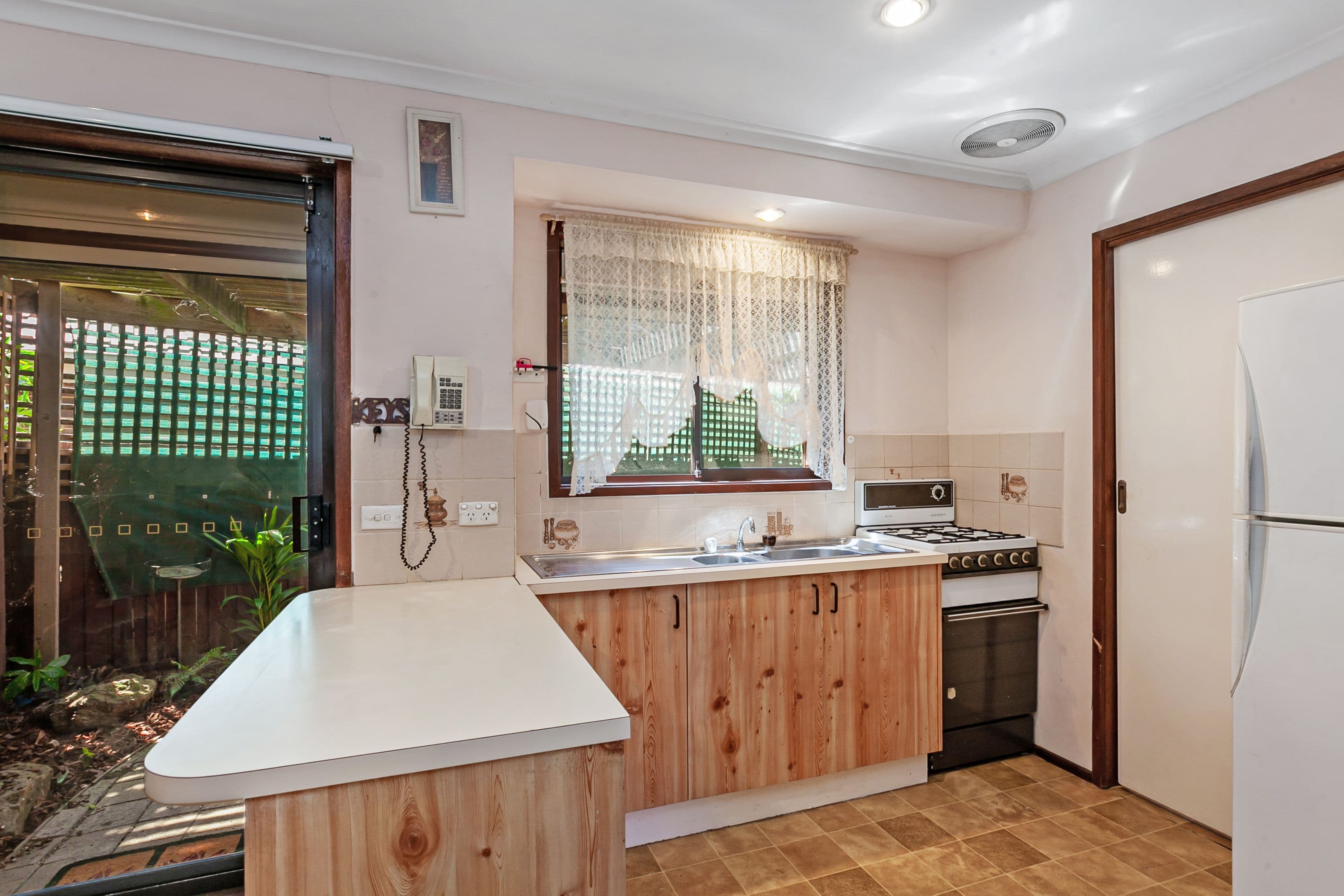 17 Foxzami Crescent, Epping VIC 3076, Epping - Thumbnail 2