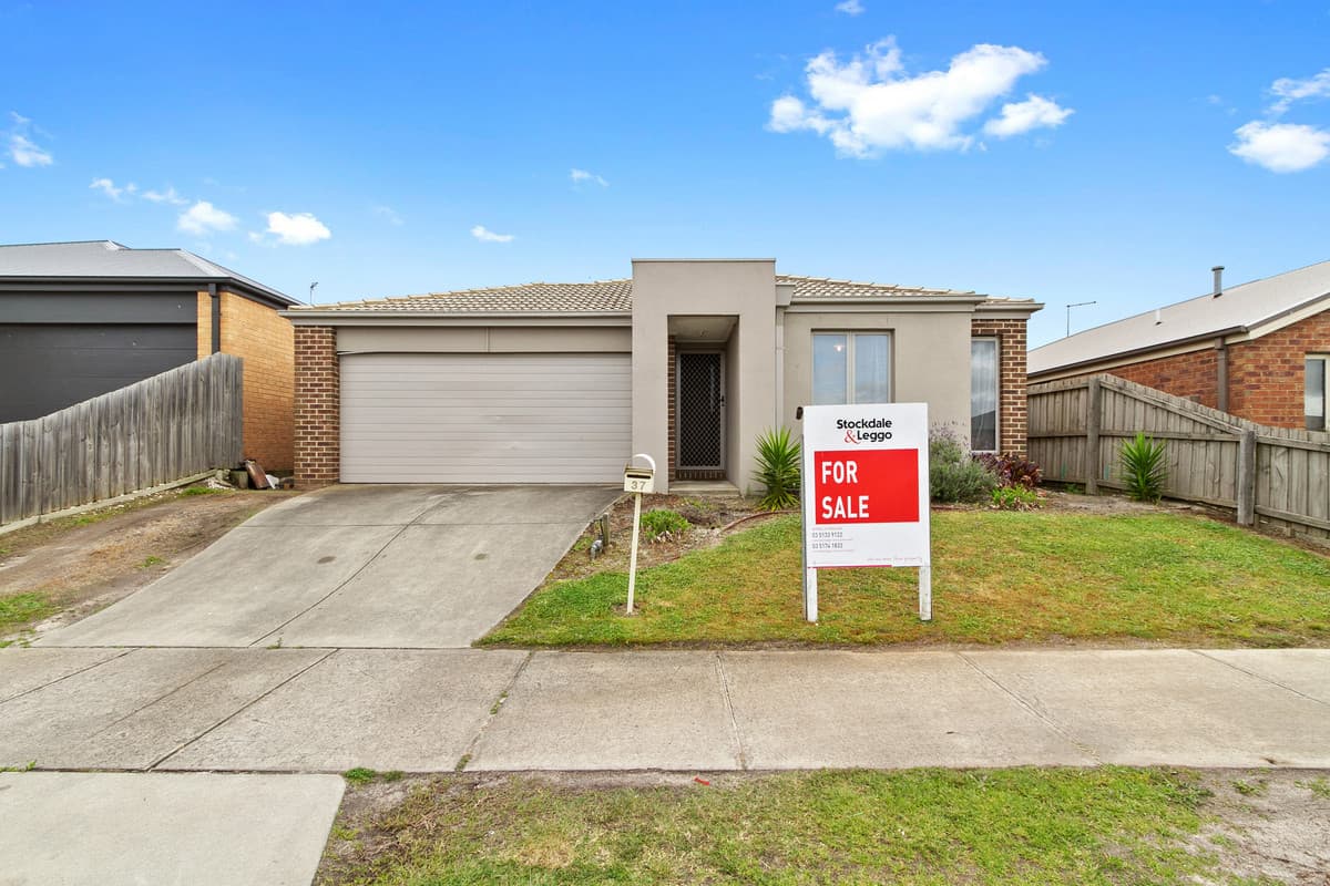 37 Mountain Grey Circuit, MORWELL VIC 3840, Morwell - Image 1