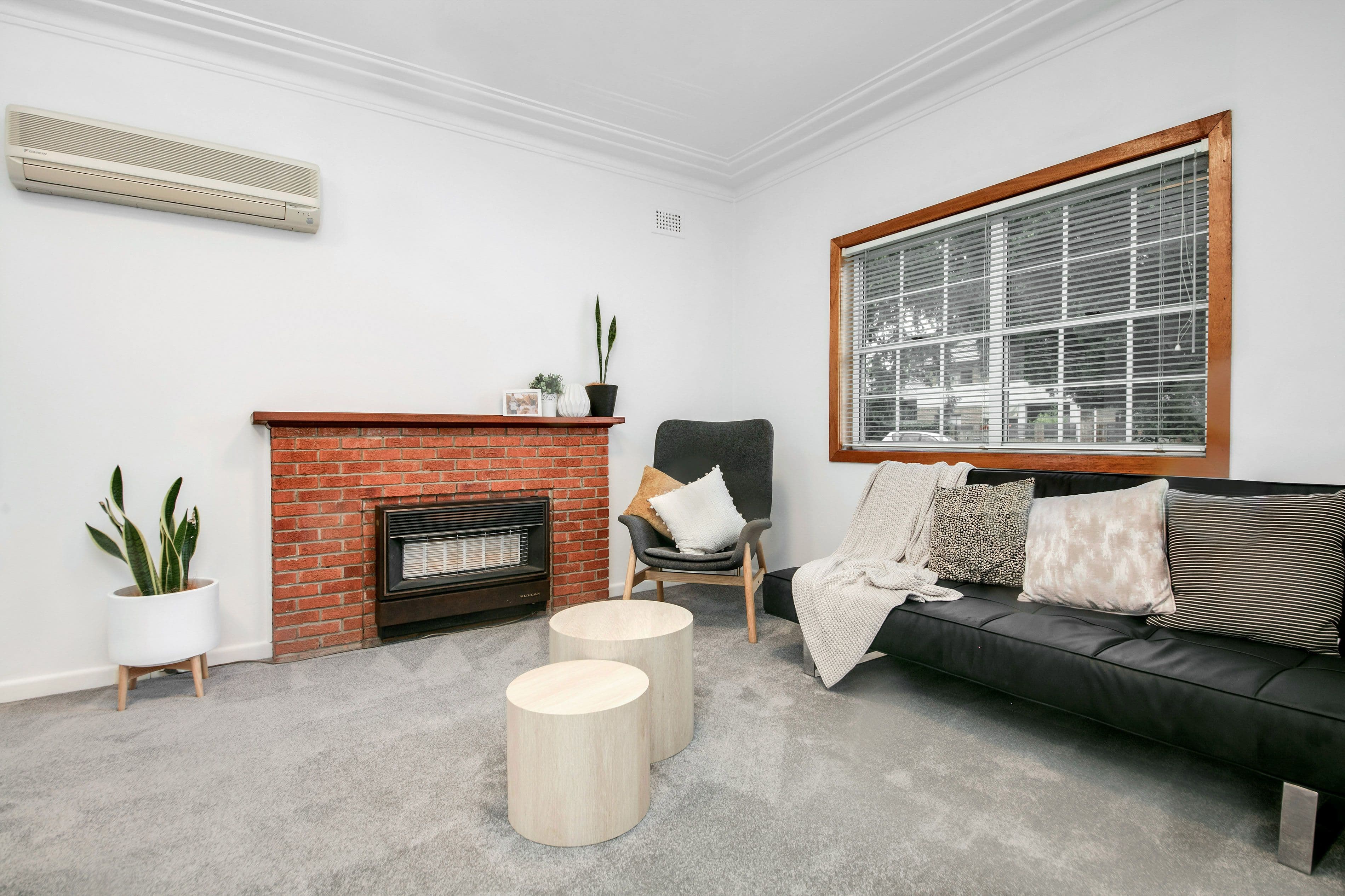 188 Bonds Road, Riverwood NSW 2210, Riverwood - Thumbnail 2