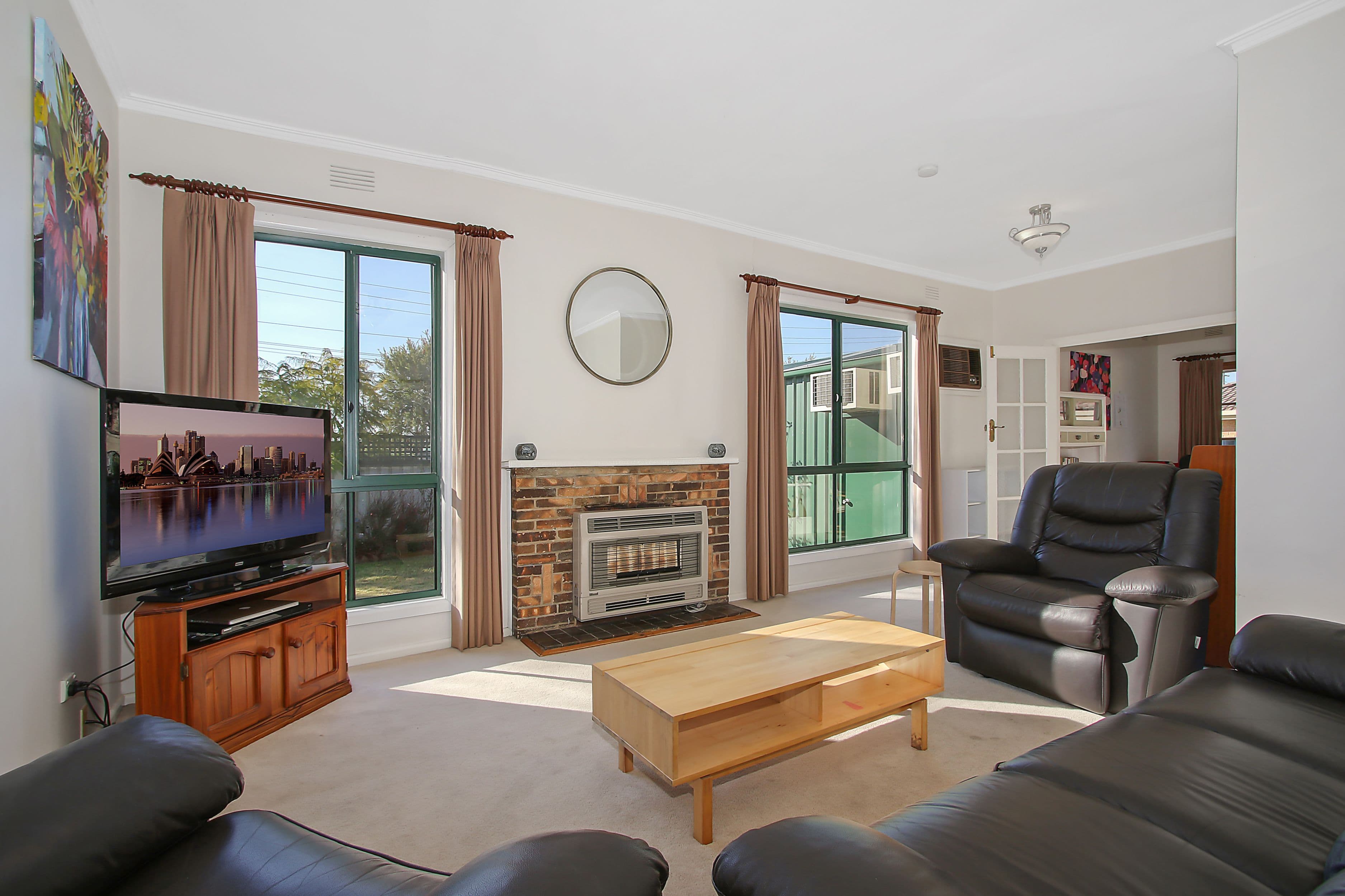 2 Charles Street, Wodonga VIC 3690, Wodonga - Thumbnail 2