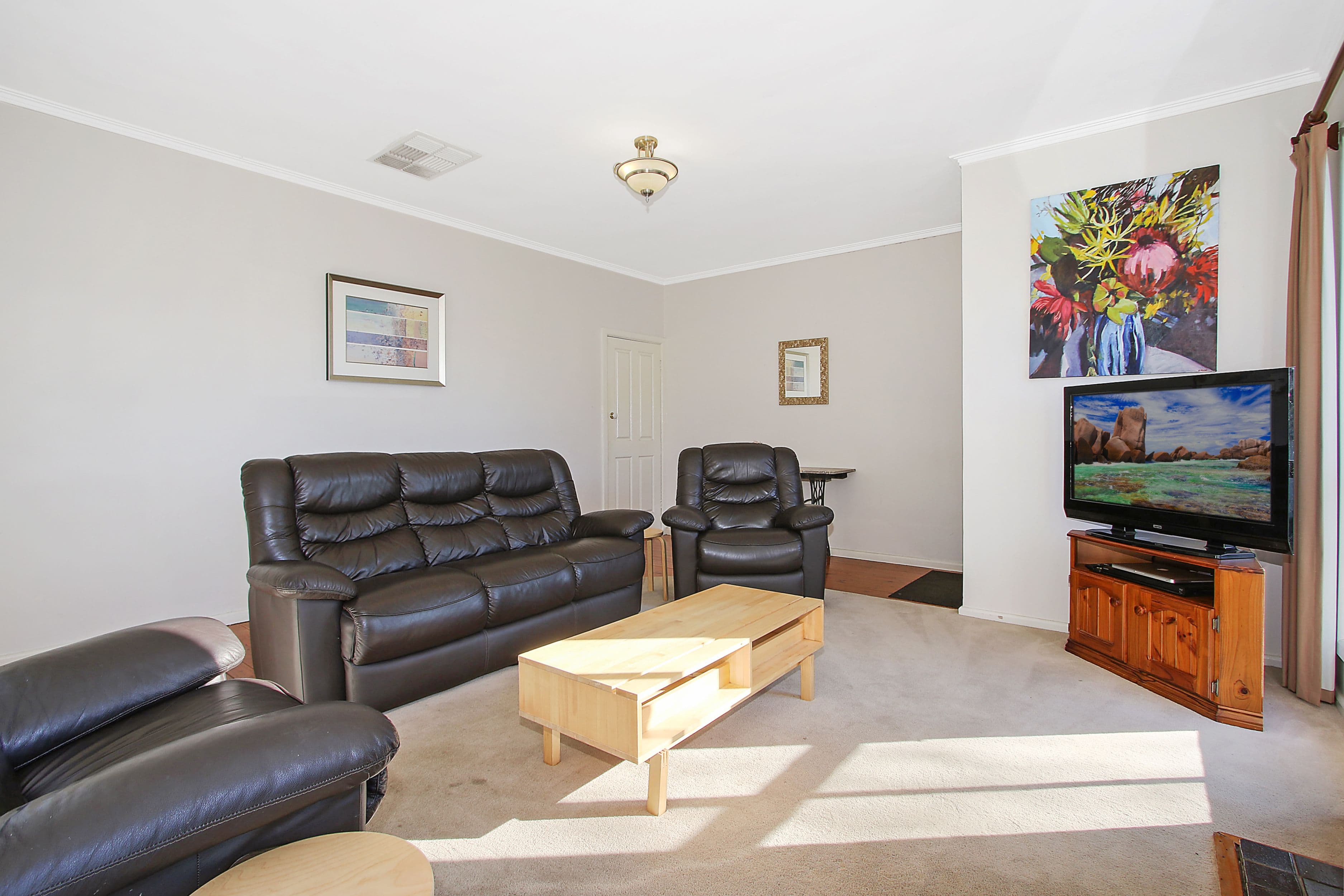2 Charles Street, Wodonga VIC 3690, Wodonga - Thumbnail 3