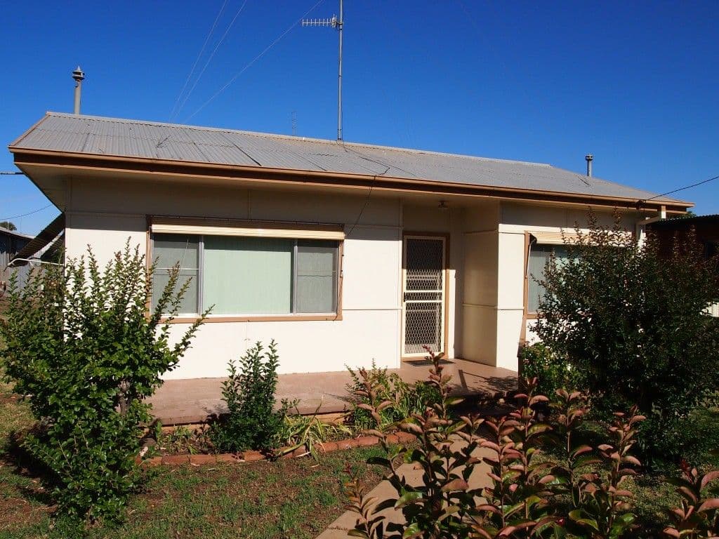 7 Harding Avenue, Condobolin NSW 2877, Condobolin - Image 1