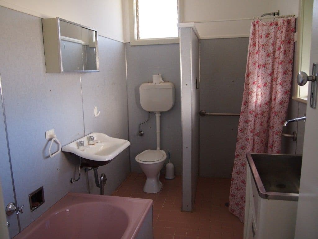 7 Harding Avenue, Condobolin NSW 2877, Condobolin - Thumbnail 4