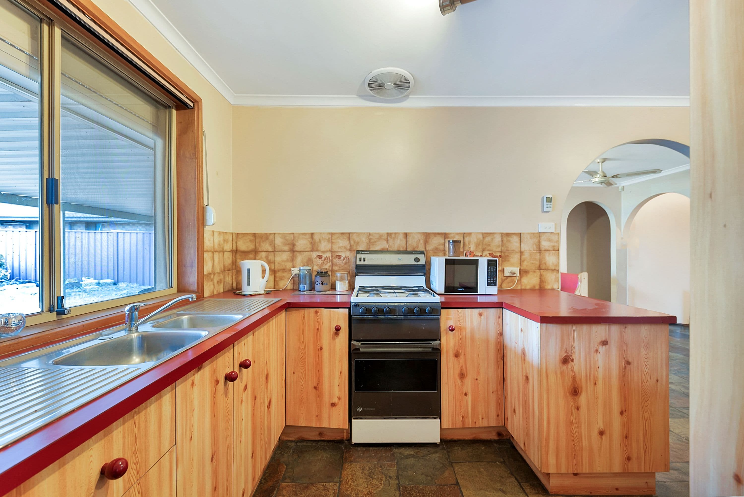 28 Tracey Avenue, Paralowie SA 5108, Paralowie - Thumbnail 3