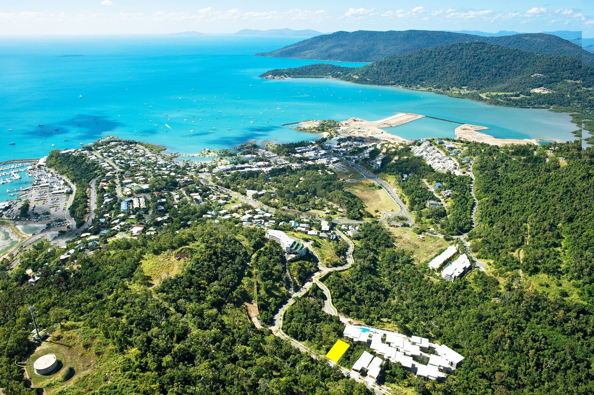 9 Cumberland Court, Airlie Beach QLD 4802, Airlie Beach - Thumbnail 2
