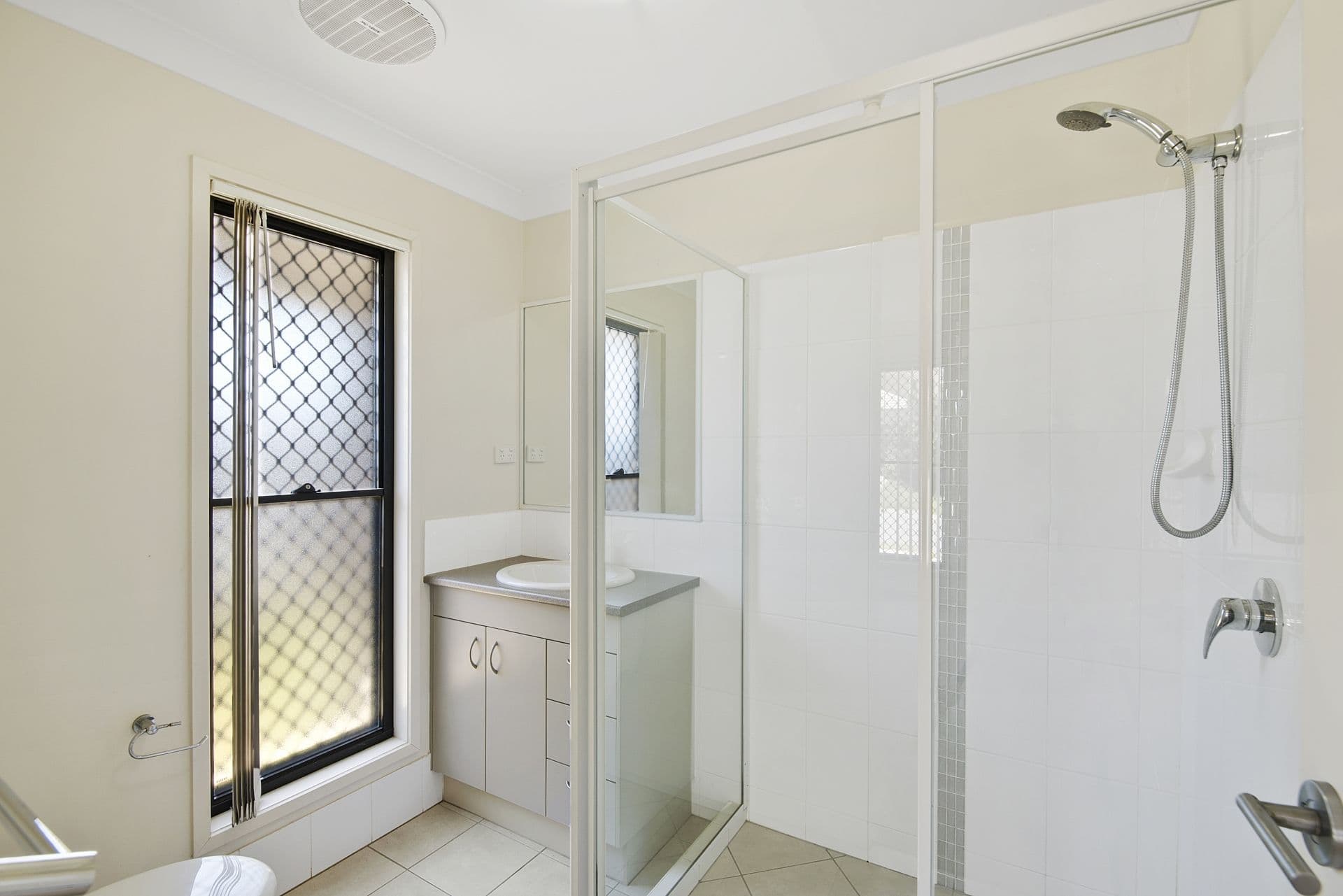 8 Palmer Street, North Lakes QLD 4509, North Lakes - Thumbnail 5