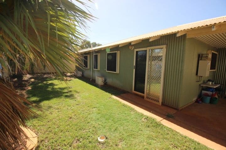 4 Reynolds Place, South Hedland WA 6722, South Hedland - Thumbnail 4