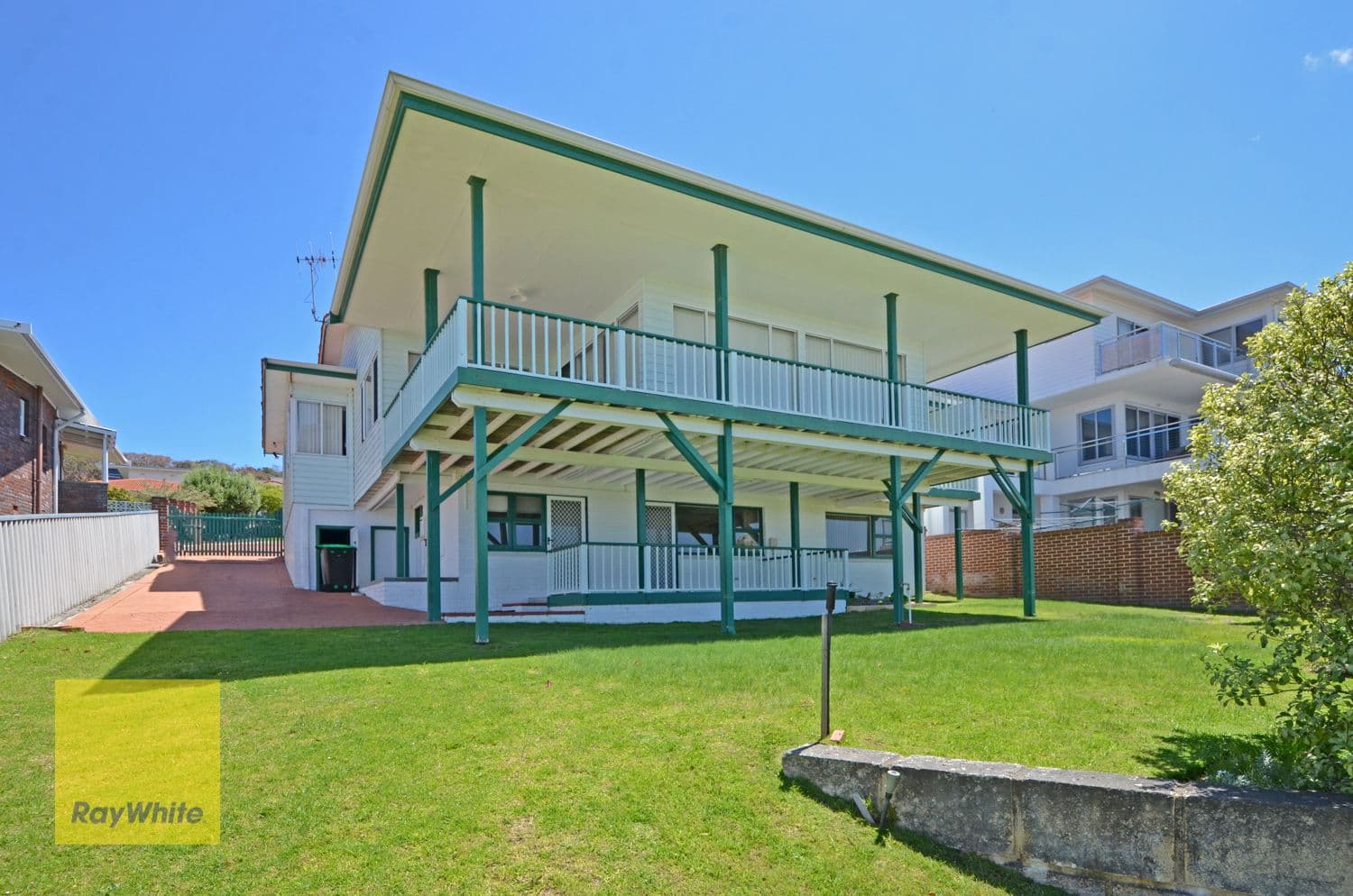 60 Wylie Crescent, Middleton Beach WA 6330, Middleton Beach - Thumbnail 7